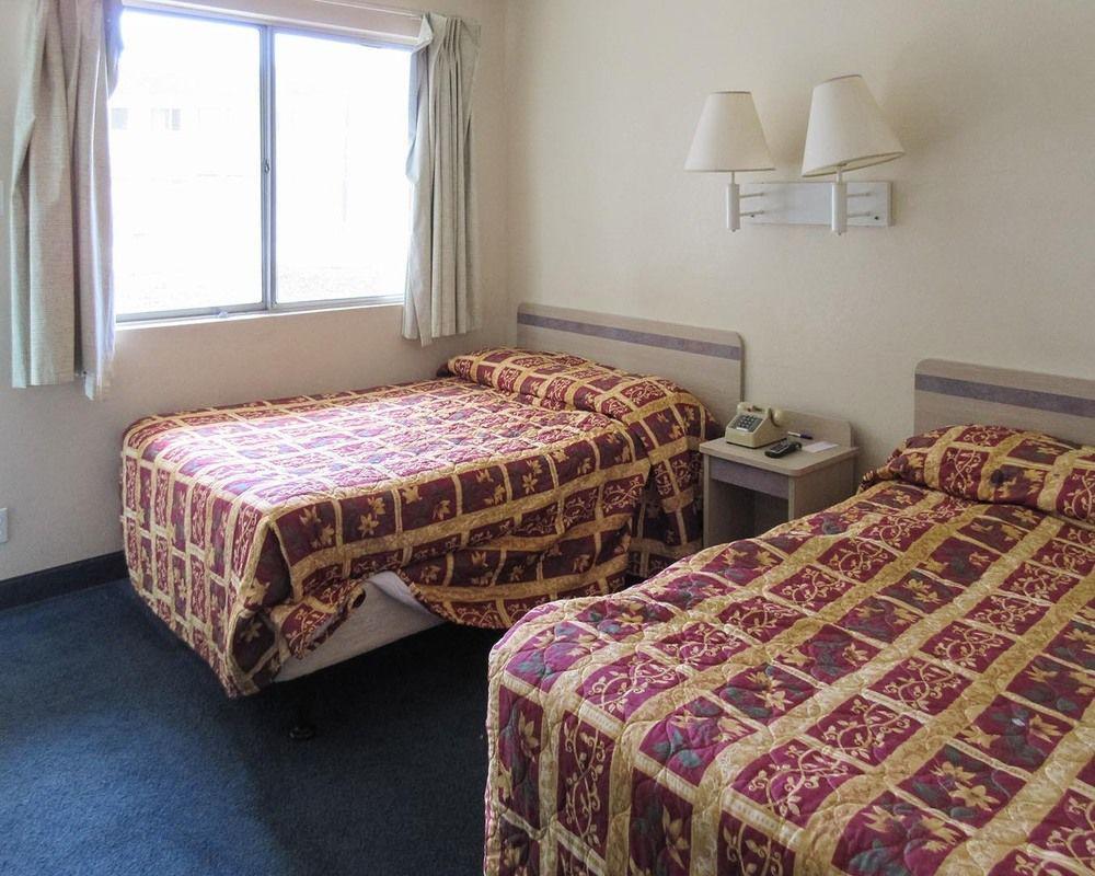 Rodeway Inn פסקו מראה חיצוני תמונה