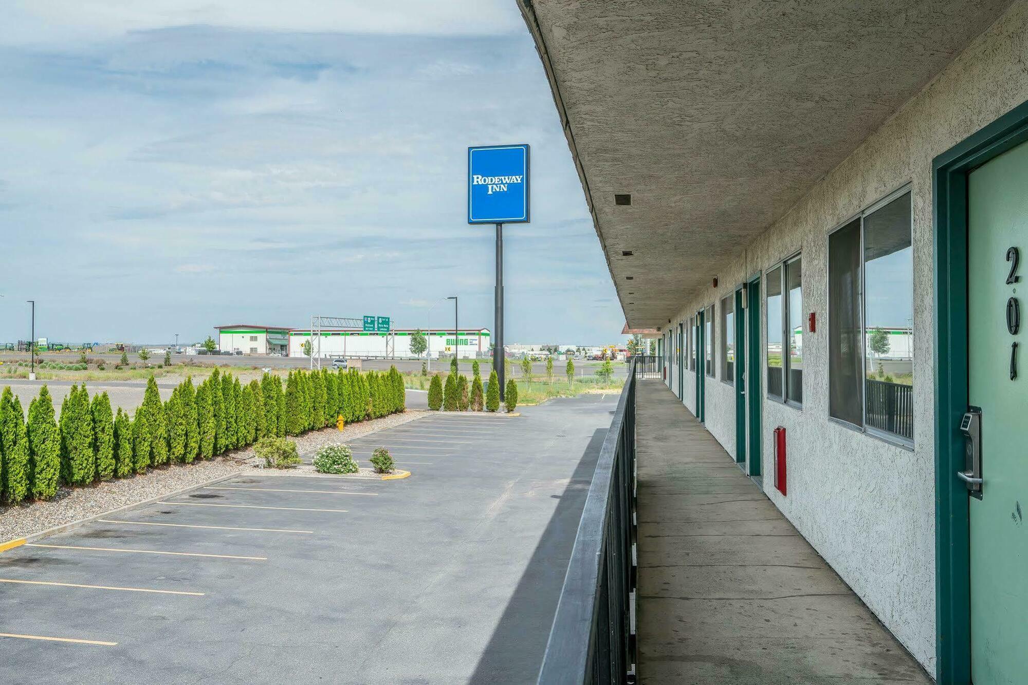 Rodeway Inn פסקו מראה חיצוני תמונה